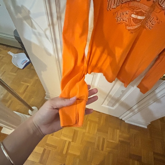Harley Davidson orange long sleeve - Picture 3 of 3